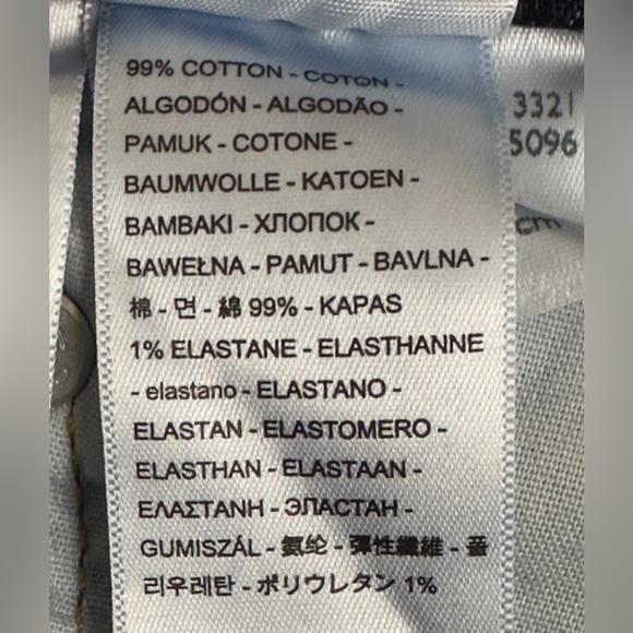 Levi Strauss 501 Original Cut Dark Wash Button Fly Frayed Edge Jean Shor… - Picture 11 of 12